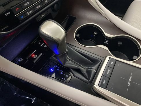 Certified 2020 Lexus RX 350 AWD w/ Premium Package image 23