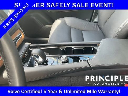 Certified 2024 Volvo XC90 B6 Plus AWD/4WD image 20