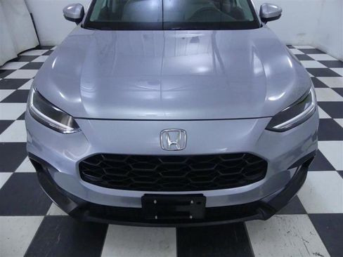 Used 2025 Honda HR-V LX image 26