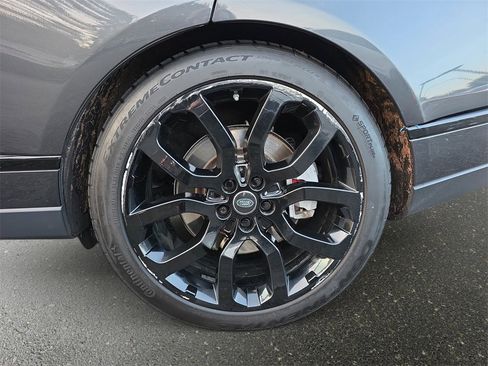 Used 2020 Land Rover Range Rover Long Wheelbase HSE image 39