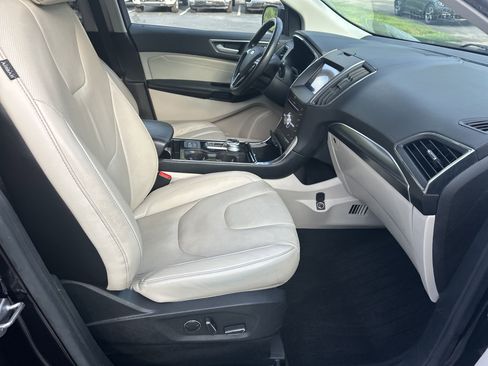 Used 2019 Ford Edge Titanium w/ Equipment Group 301A image 13