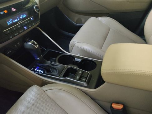 Used 2016 Hyundai Tucson Limited image 26