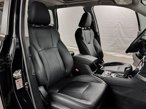 Used 2019 Subaru Forester Limited w/ Popular Package #3 AWD/4WD image 11