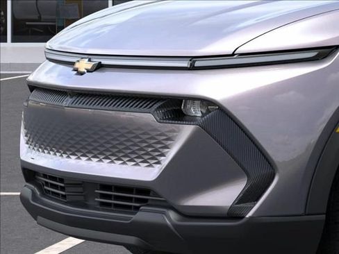 New 2026 Chevrolet Equinox EV LT AWD/4WD image 13