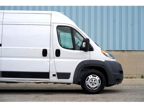 Used 2017 RAM ProMaster 2500 image 16
