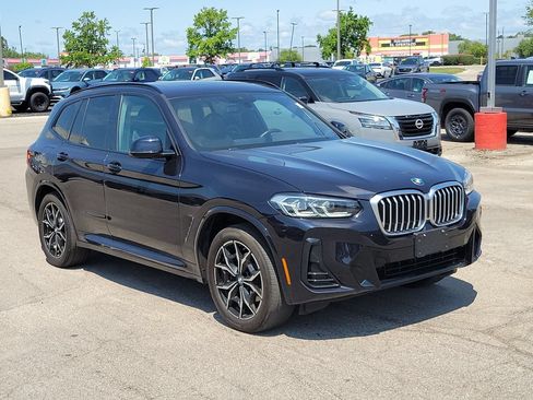 Used 2022 BMW X3 xDrive30i w/ M Sport Package AWD/4WD image 4