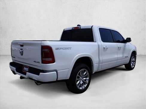 Used 2022 RAM 1500 Laramie AWD/4WD image 4
