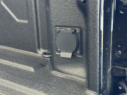 Used 2026 GMC Sierra 2500 AT4 w/ AT4 Premium Plus Package image 30