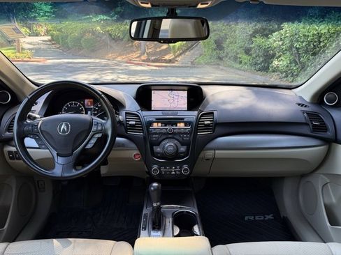 Used 2014 Acura RDX AWD w/ Technology Package image 11