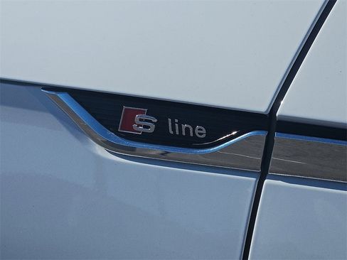 Used 2024 Audi A5 2.0T Premium Plus image 12