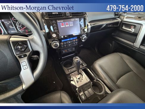 Used 2022 Toyota 4Runner Limited AWD/4WD image 33