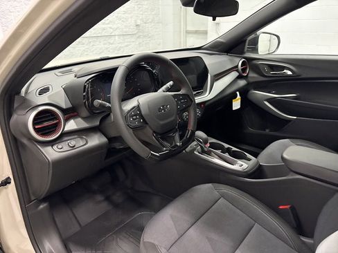 New 2026 Chevrolet Trax RS w/ Driver Confidence Package image 15