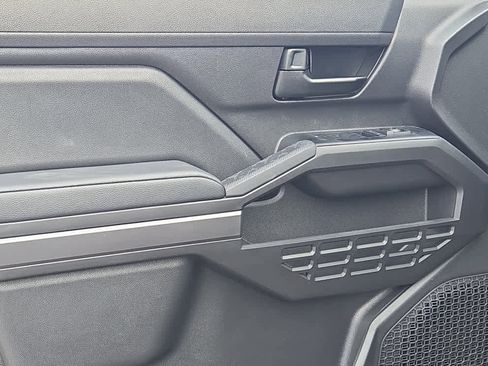 New 2025 Toyota Tacoma SR5 image 10