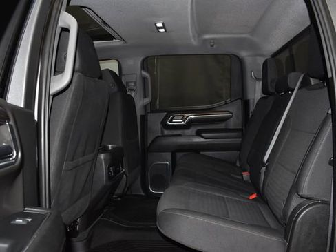 Used 2024 Chevrolet Silverado 1500 LT Trail Boss w/ Convenience Package II image 30