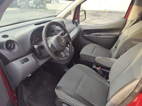 Used 2017 Nissan NV200 S image 11