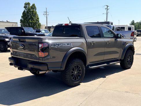 Used 2025 Ford Ranger Raptor AWD/4WD image 41