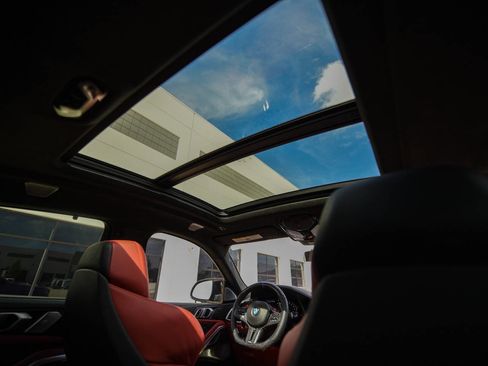 Used 2021 BMW X6 M w/ Competition Package image 19