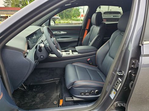 New 2026 Genesis GV70 2.5T Sport Prestige w/ G1 Accessory Package AWD/4WD image 21