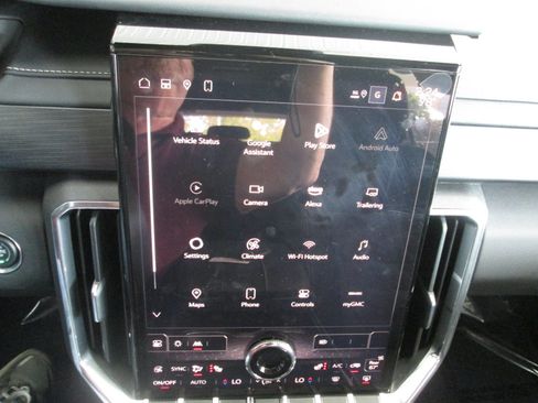 New 2025 GMC Acadia Elevation image 20