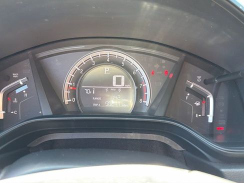 Used 2018 Honda CR-V LX image 4