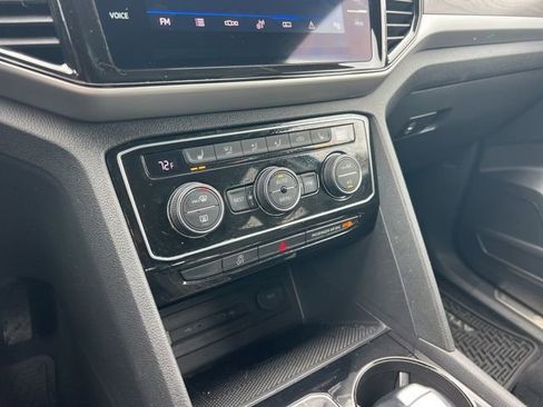 Used 2023 Volkswagen Atlas SE image 17