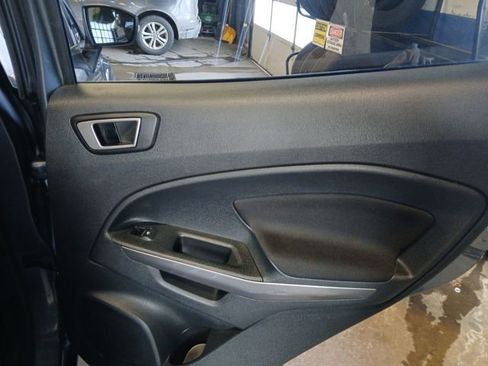 Used 2022 Ford EcoSport SE image 49