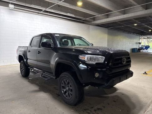 Used 2022 Toyota Tacoma SR5 image 1