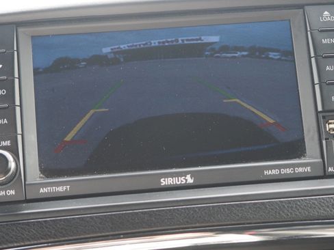 Used 2020 Dodge Grand Caravan SXT image 8