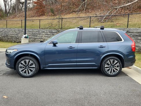 Used 2020 Volvo XC90 T5 Momentum image 6