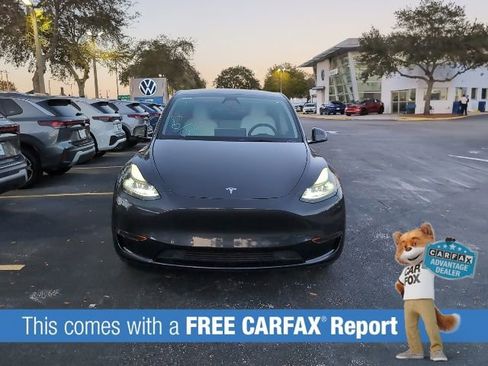 Used 2024 Tesla Model Y Long Range image 2