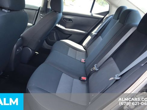Used 2024 Nissan Sentra SV FWD image 16