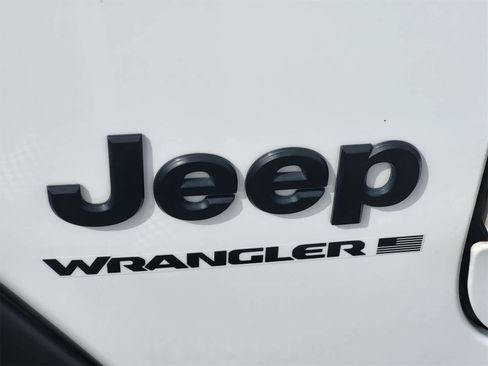 Used 2023 Jeep Wrangler Sport S image 11