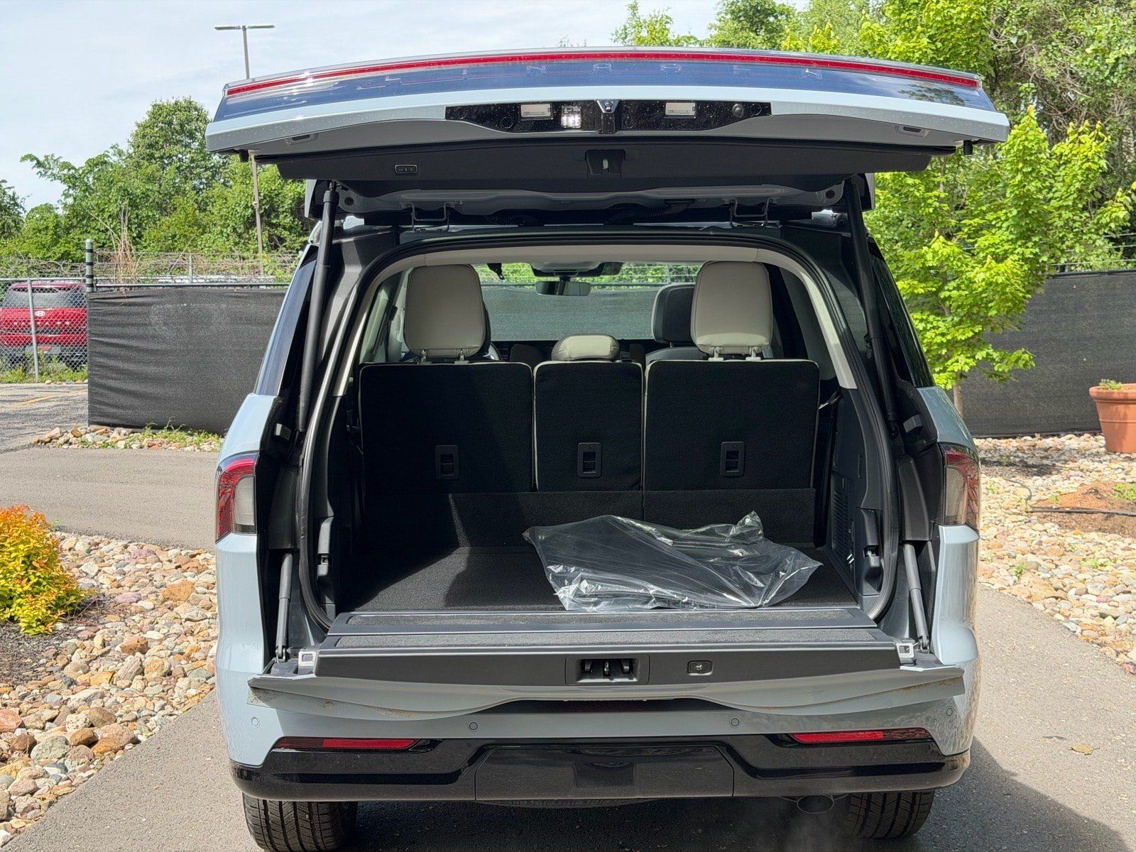 New 2026 Lincoln Navigator Reserve AWD/4WD image 16