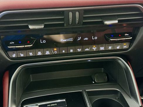 New 2025 MAZDA CX-70 3.3 Turbo S w/ Premium Package image 16