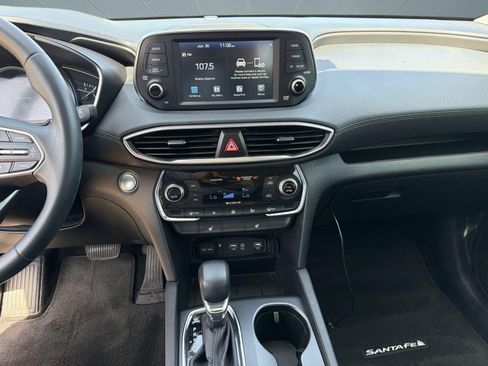 Used 2020 Hyundai Santa Fe SEL w/ Convenience + Premium Package FWD image 18