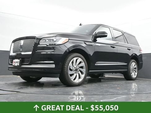 Used 2024 Lincoln Navigator Premiere image 47