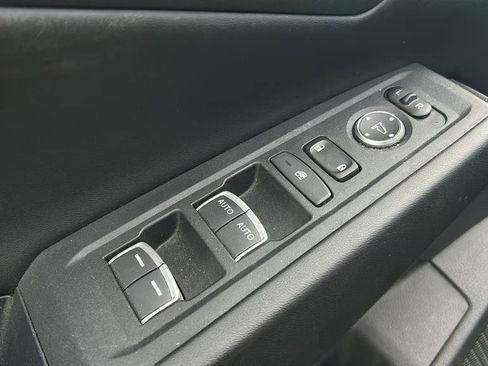 Used 2023 Honda Accord EX image 10