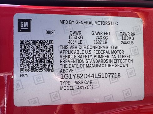 Used 2020 Chevrolet Corvette Stingray Premium Cpe w/ 3LT Preferred Equipment Group image 35