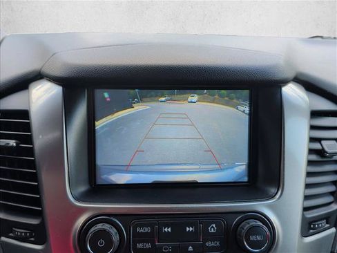 Used 2019 Chevrolet Tahoe Premier RWD image 12