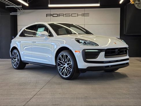 New 2026 Porsche Macan AWD/4WD image 27