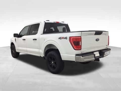 Used 2023 Ford F150 XLT image 3