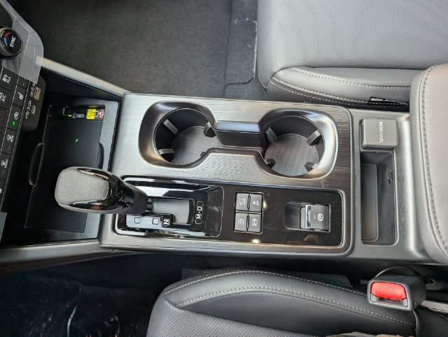 New 2026 Subaru Outback Limited XT AWD/4WD image 14