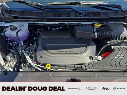 New 2026 Chrysler Pacifica Limited AWD/4WD image 22