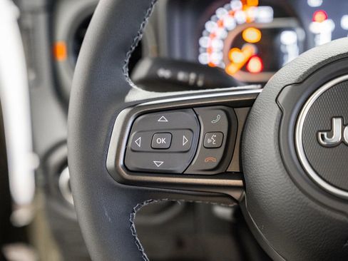 New 2026 Jeep Gladiator Mojave image 32