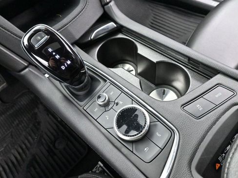 Used 2022 Cadillac XT5 Sportv w/ LPO, Floor Liner Package image 27