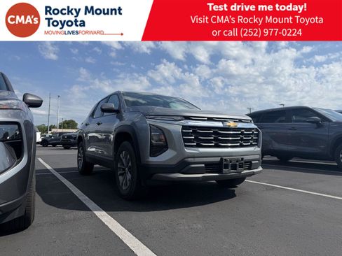 Used 2025 Chevrolet Equinox LT FWD image 1