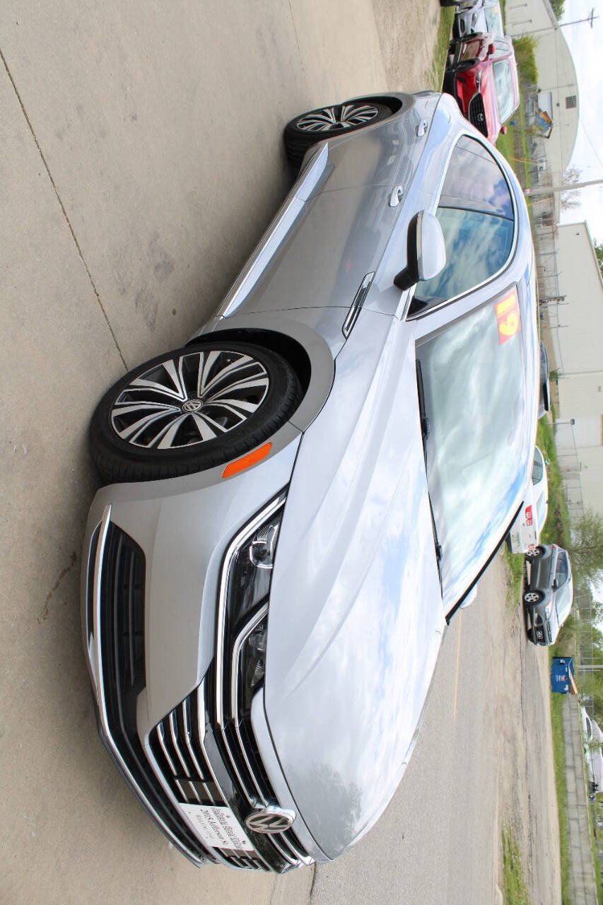 Used 2019 Volkswagen Arteon SEL FWD image 4