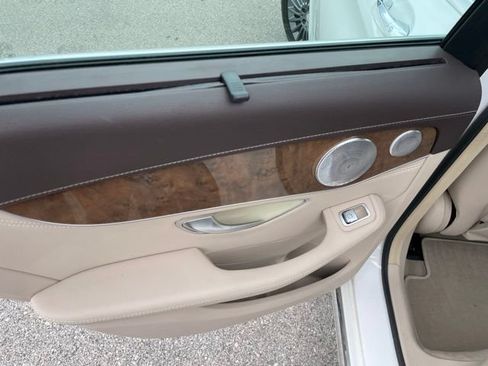Used 2015 Mercedes-Benz C 300 4MATIC Sedan w/ Premium 1 Package image 50