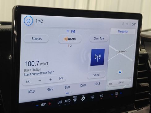 Used 2024 Ford Transit 350 XLT image 30