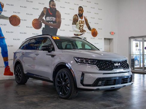 Used 2023 Kia Sorento SX AWD/4WD image 20